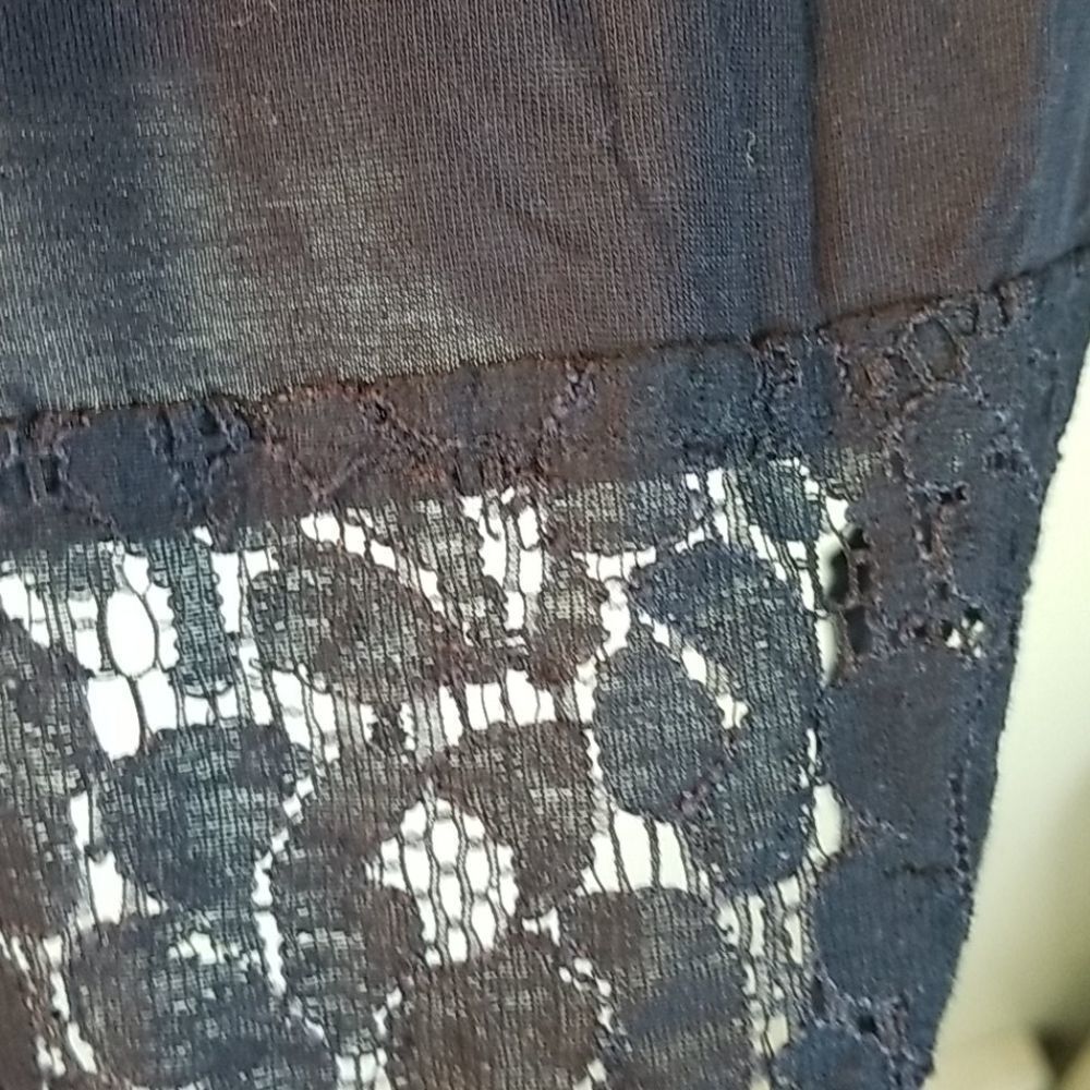 Loft medium black top. - Picture 6 of 6